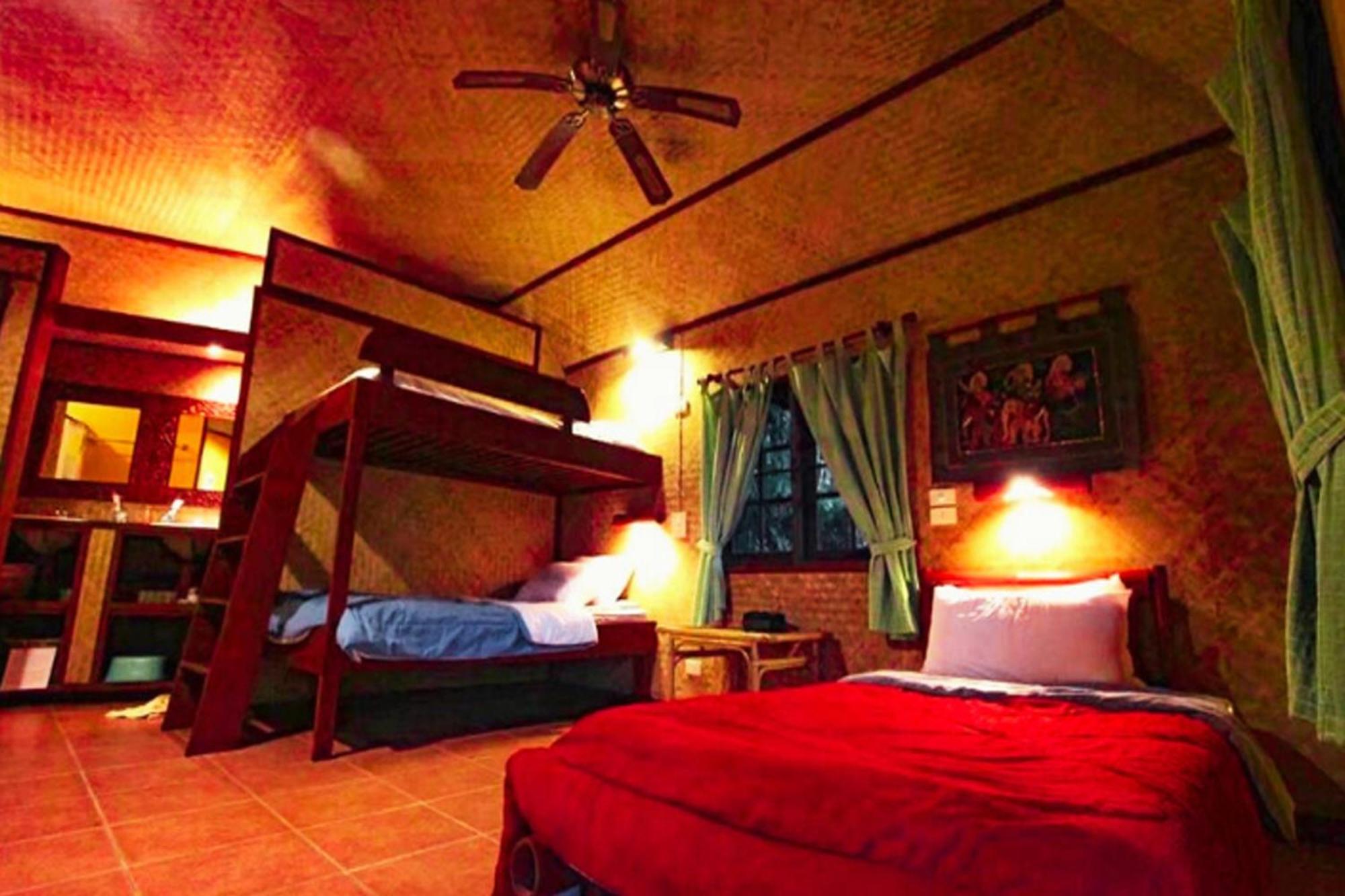 Old Tree'S House Hotel Mae Ai Ngoại thất bức ảnh